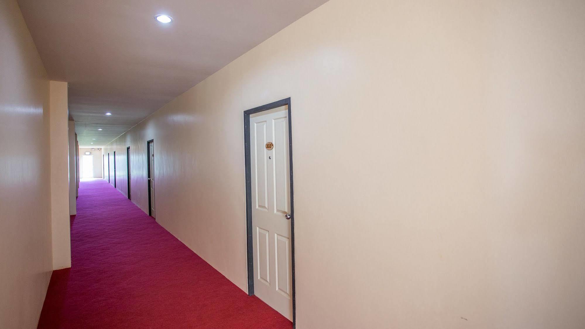 Phet Ngam Hotel Mae Sai Extérieur photo